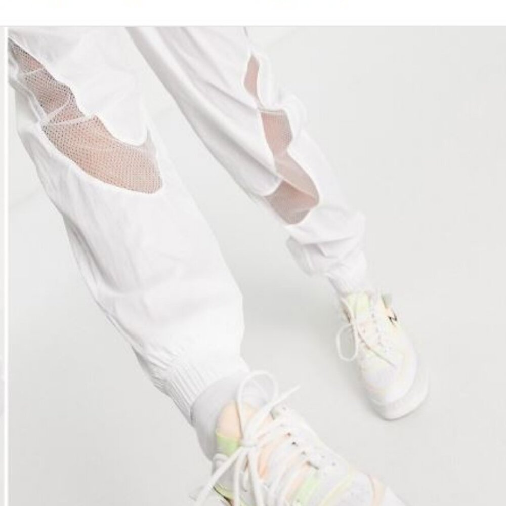 Nike Air Max Windbreaker Track Jogger Pants with Mesh Swoosh, White, Size Small - Picture 2 of 13